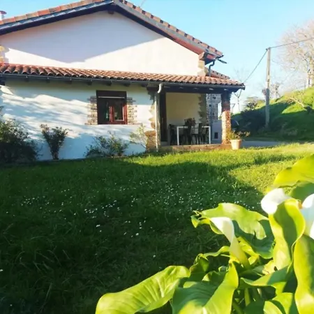 펜션 Casa Vacacional Enserados Renedo de Pielagos
